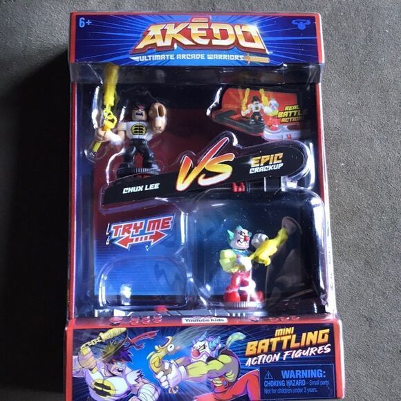 Akedo ultimate arcade warriors Chux Lee vs Epic Crackup mini battling figures - Picture 1 of 4